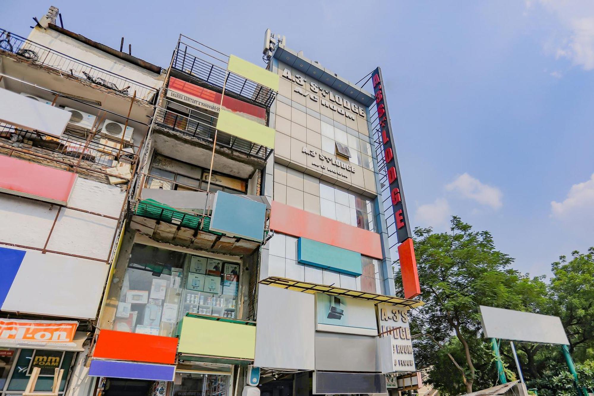 Hotel Collection O A3s Near Dilli Haat Ina 3*